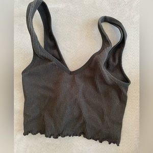 Ribbed black tank top